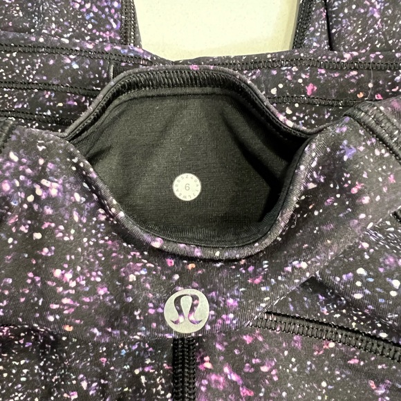 PERFECT Condition** Lululemon Wunder Under High Rise Galaxy Legging- Size 6 - Picture 5 of 7